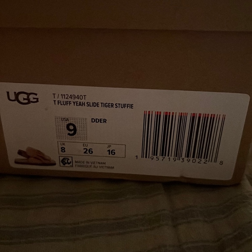 Kids Uggs animal slippers